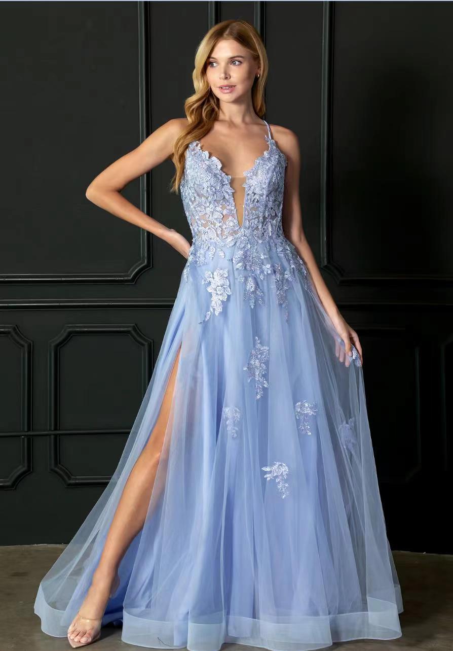 Deep V-neck Tulle Applique Sleeveless Brush Train Prom Dress