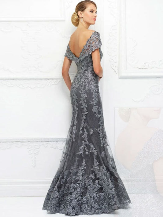 Gray Lace V-Neck Off-The-Shoulder Mermaid Bridesmaid Dress