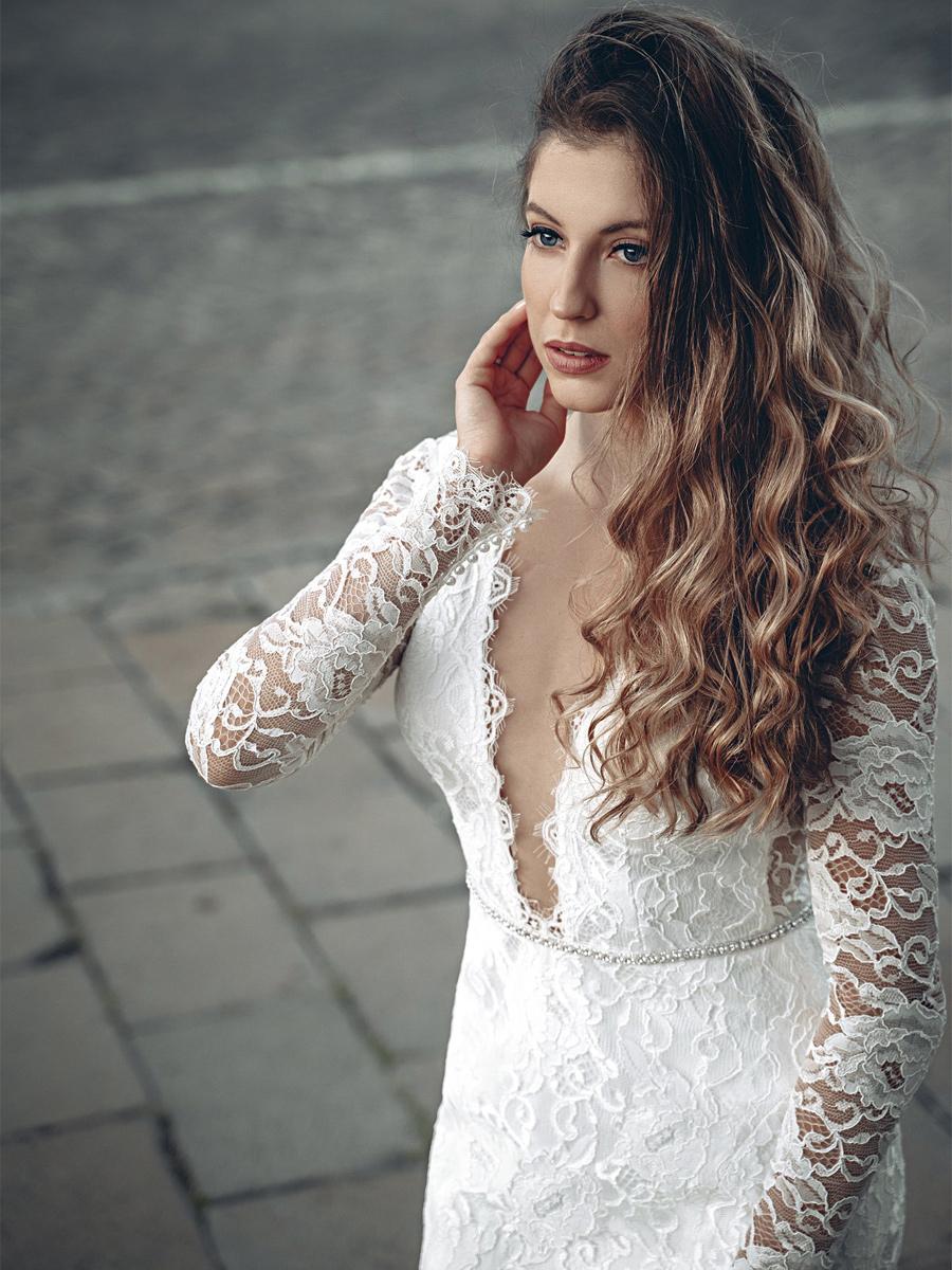Lace V-Neck Long Sleeves Short Knee-Length Wedding Dress