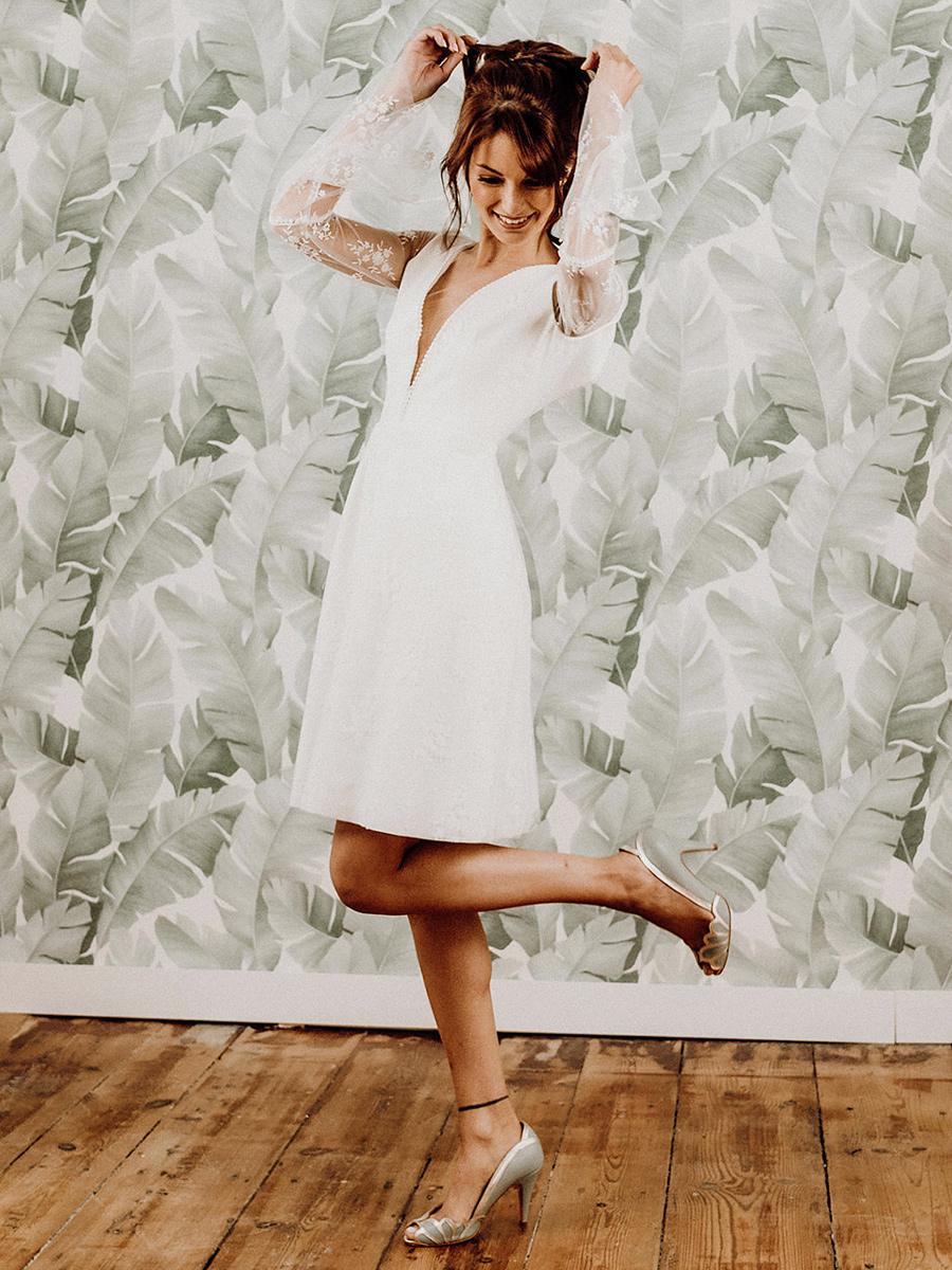 V-Neck Long Sleeves A-Line Natural Waist Lace Bridal Dress