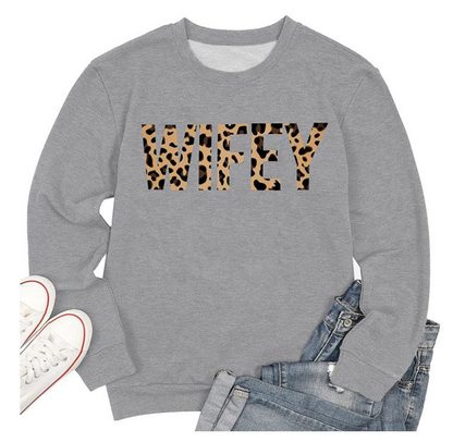 Round Neck Wifey Printed Sweatshirt