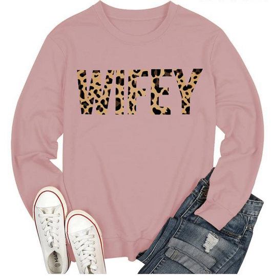 Round Neck Wifey Printed Sweatshirt