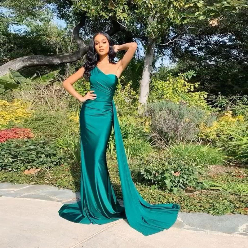 Green Satin One-Shoulder Bridesmaid Dress