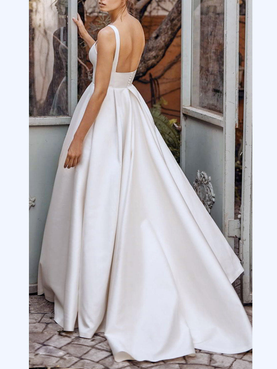 Satin Square Neckline Sleeveless Court Train Vintage Wedding Dress