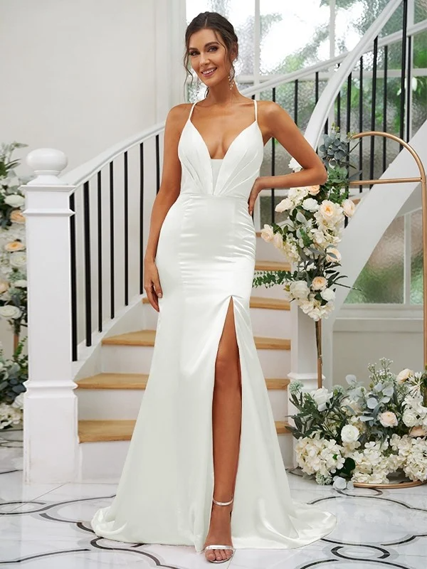 Deep V-Neck Spaghetti Strap Sleeveless Maxi Bridesmaid Dress