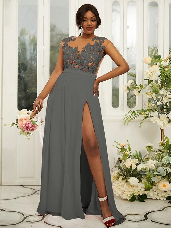 Lace Embroidered Sleeveless Maxi Bridesmaid Slit Dress