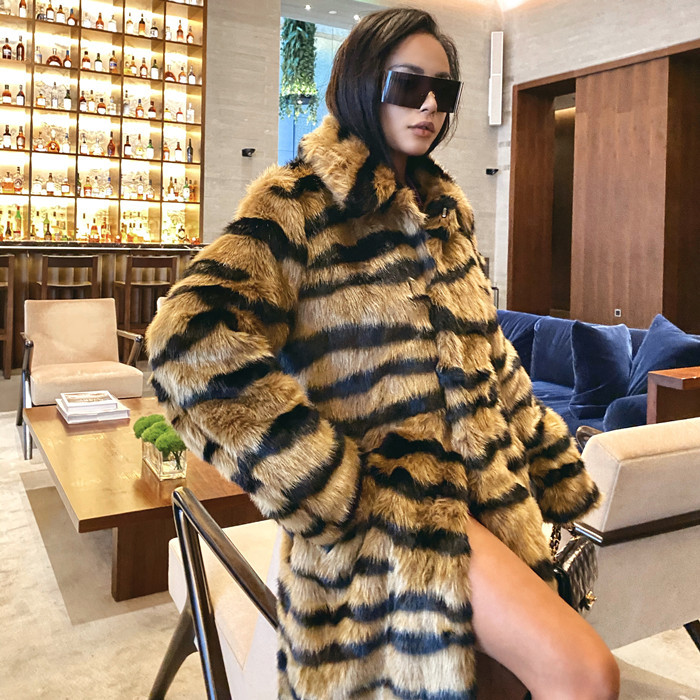 Oversize Tiger Print Faux Fur Winter Coat