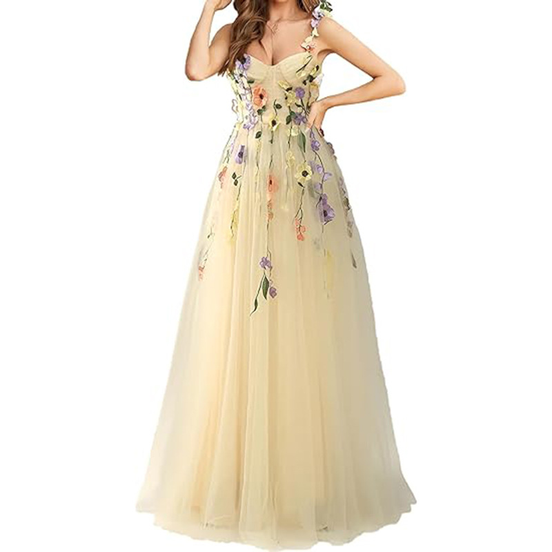 Spaghetti Straps Prom Dress With 3D Flowers