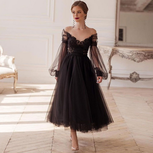 Black Long Sleeve Tulle A Line Evening Dress with Appliques