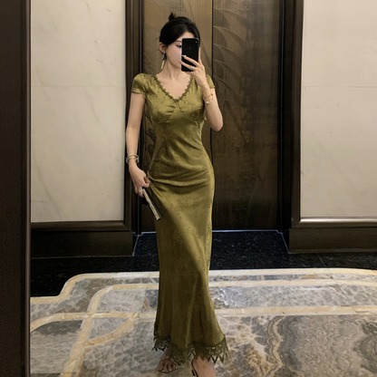 The Green Jacquard Cap Sleeve Satin Midi Dress