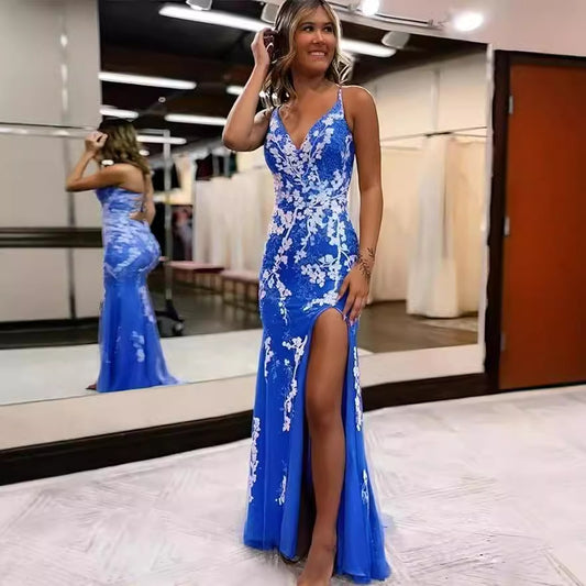 Applique V-neck Sleeveless Brush Train Prom Dress