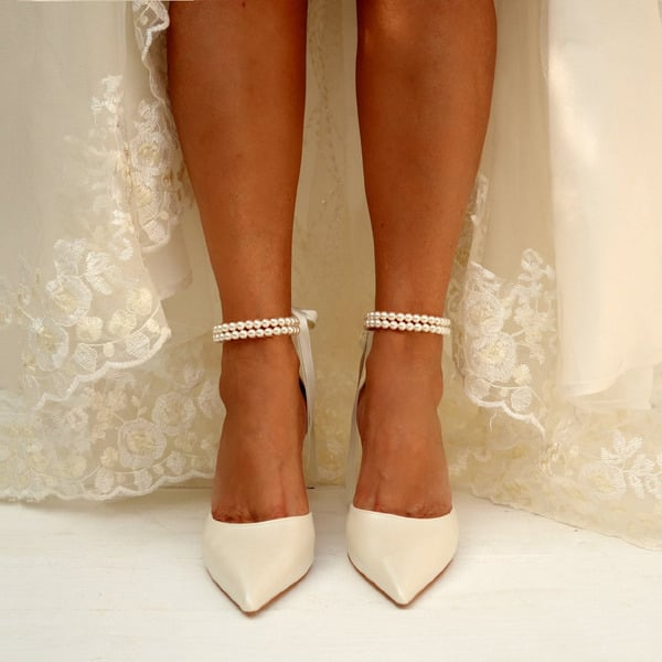 Pearl Ribbon Tie Block Heel Point Toe Wedding Heels