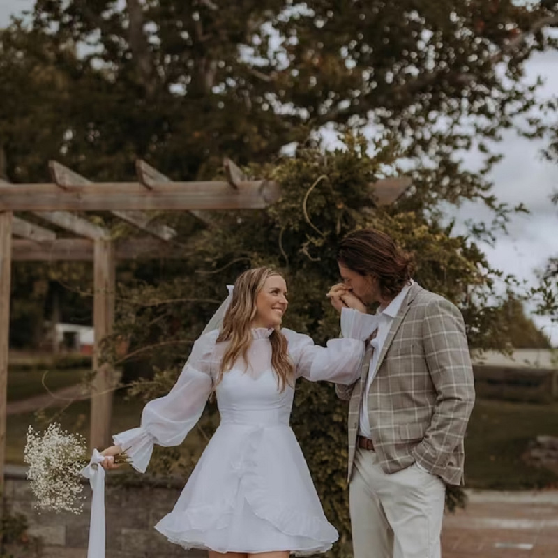 Elopement Mini White Wedding Dresses With Long Sleeves