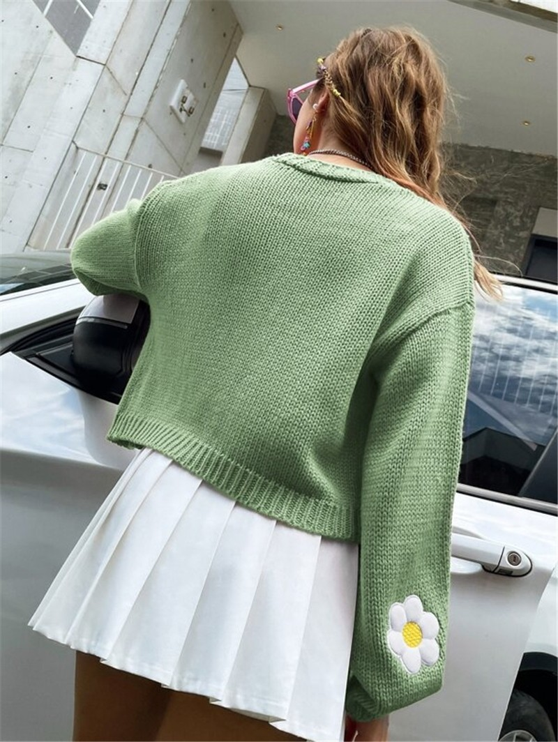 Flower Pattern Full Sleeves Knitted Cardigan