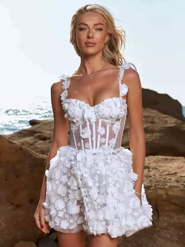 Sweetheart Neck Sleeveless Short Wedding Dress