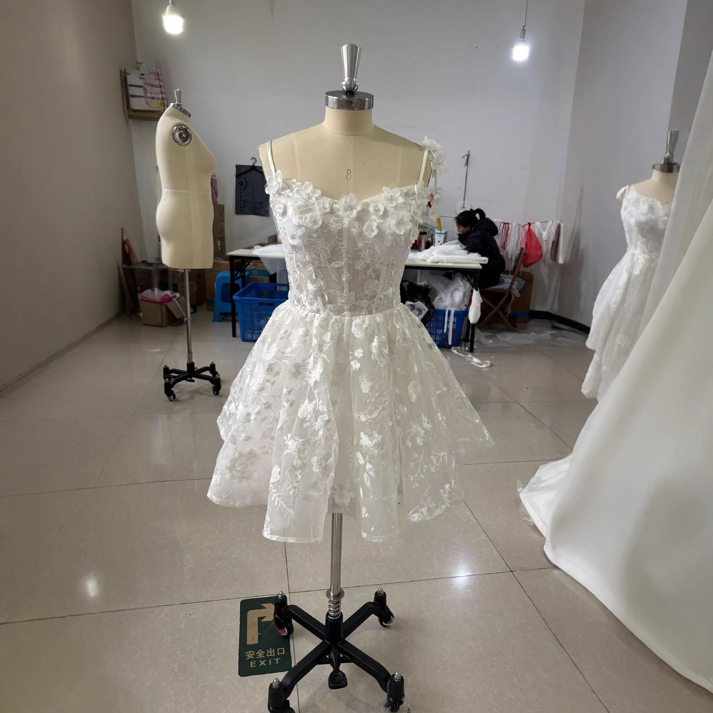 Sweetheart Neck Sleeveless Short Bridal Dress