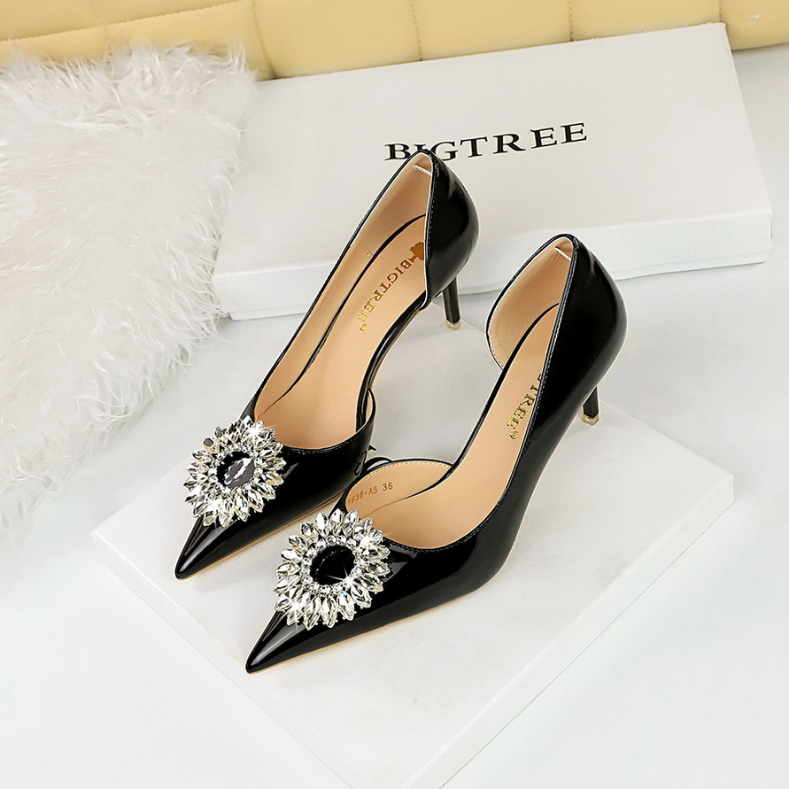 Perfect Bridal Pu Leather Pointed Toe Rhinestone Pleated High Heel