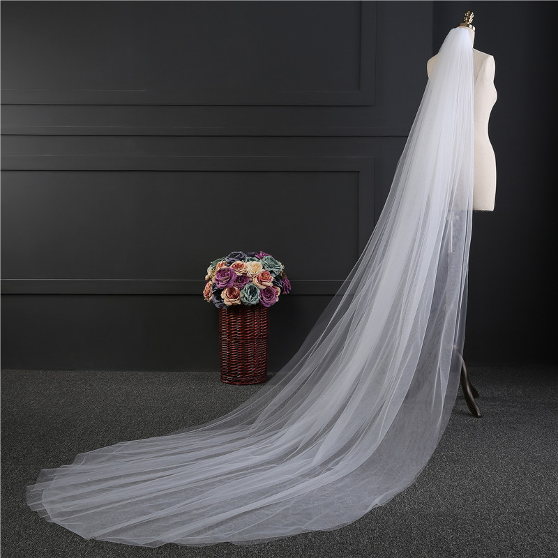 Perfect Bridal Simple Cathedral Style Cut Edge With Long Tail