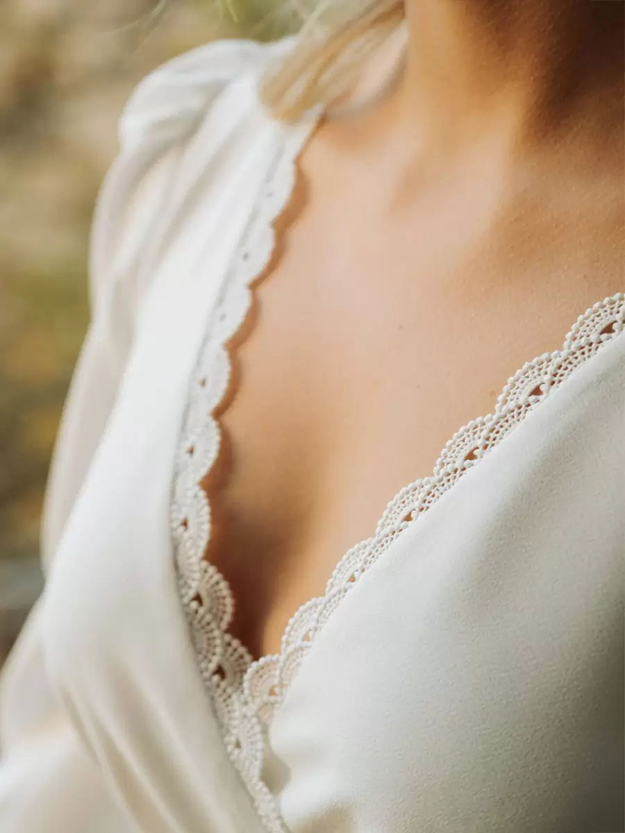 V-Neck Long Sleeves A-Line Wedding Dress