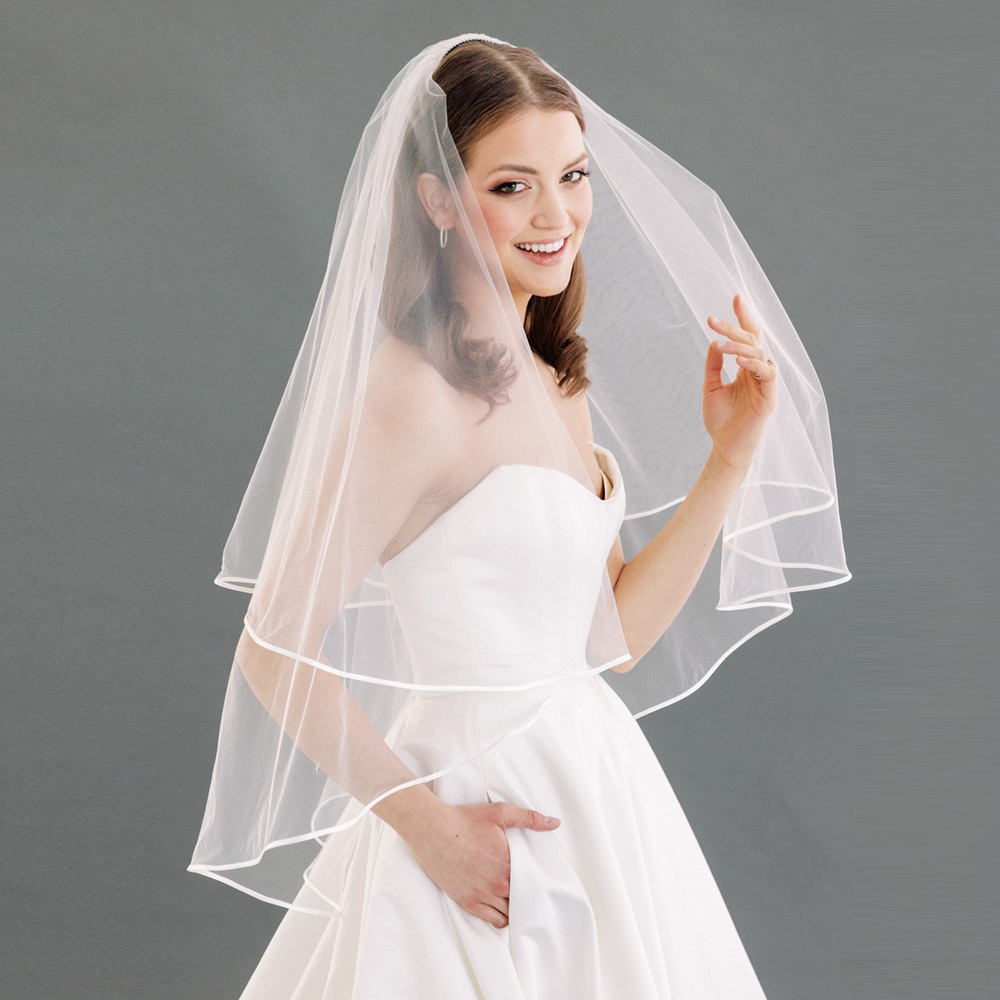 Elegant Double Tier Satin Edge Bridal Veil With Hair Comb