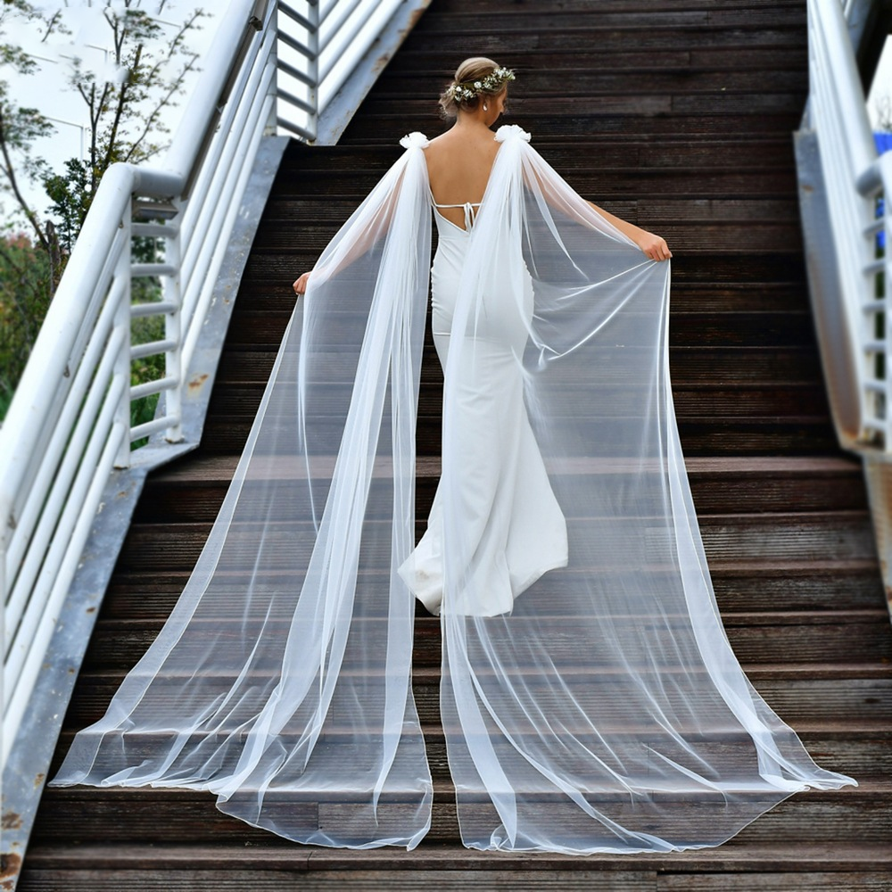 White Shoulder Gauze Cut Edge Long Bridal Veil