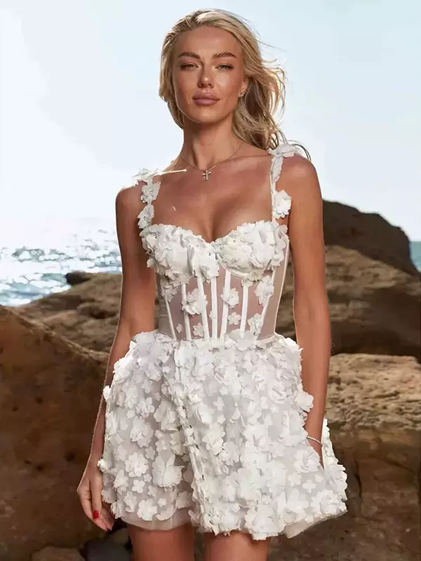 Sweetheart Neck Sleeveless Short Wedding Dress